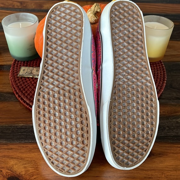 Vans Rare Pink with Multi color Dots. Mint Condition Sneakers - Picture 8 of 8
